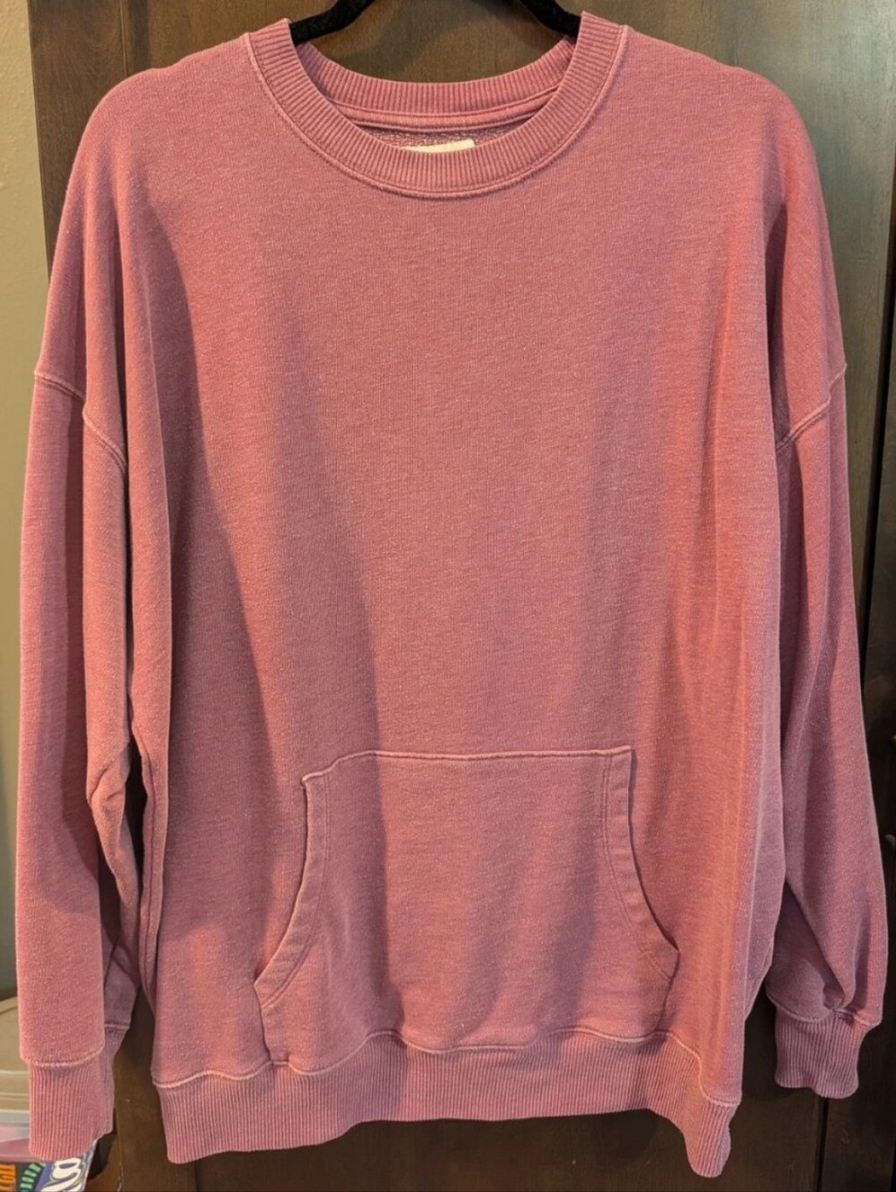 American Eagle Jegging Fit oversized Pink Crewneck Sweatshirt with Front Pocket